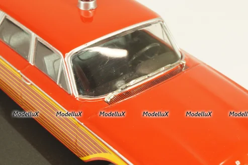 Ford Country Squire Ambulance 1964, red, WB181, WhiteBox 1:43 Уценка!