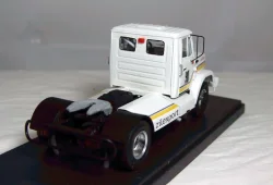 Mercedes Actros MP4 Silver, TR124, IXO 1:43