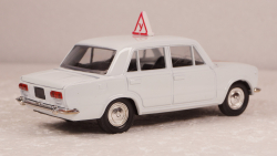 Ваз 2101 Учебный, Агат 1:43