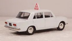 Ваз 2101 Учебный, Агат 1:43