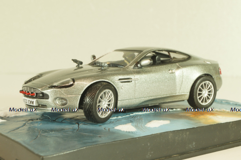 Aston Martin V12 Vanquish from movie "Die another day" 2002, silver, James Bond Modellauto Collection №2, Altaya 1:43