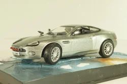 Aston Martin V12 Vanquish from movie "Die another day" 2002, silver, James Bond Modellauto Collection №2, Altaya 1:43