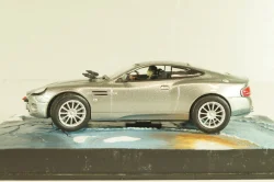 Aston Martin V12 Vanquish from movie "Die another day" 2002, silver, James Bond Modellauto Collection №2, Altaya 1:43