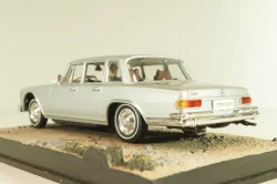 Mercedes-Benz 600 (W100) from movie "On her Majesty's secret service" 1969, silver, James Bond Modellauto Collection #32, Altaya 1:43