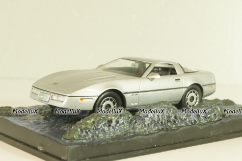 Chevrolet Corvette (C4) from movie "A view to a kill" 1985, silver, James Bond Modellauto Collection #37, Altaya 1:43