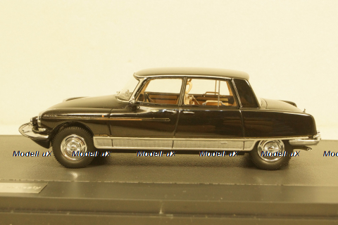 Henry Chapron DS Majesty black 1966, MX50304-042, Matrix 1:43 Уценка!
