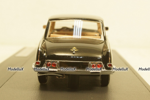 Henry Chapron DS Majesty black 1966, MX50304-042, Matrix 1:43 Уценка!