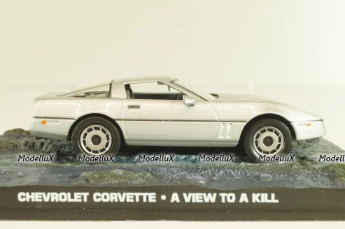 Chevrolet Corvette (C4) from movie "A view to a kill" 1985, silver, James Bond Modellauto Collection #37, Altaya 1:43