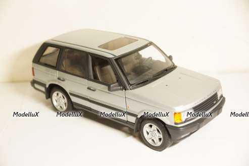 Chevrolet Corvette (C4) from movie "A view to a kill" 1985, silver, James Bond Modellauto Collection #37, Altaya 1:43
