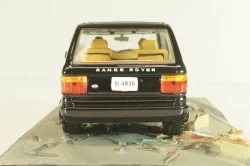Range Rover (P38) from movie "Tomorrow never dies" 1997, black, James Bond Modellauto Collection #34, Altaya 1:43