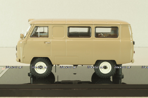 Уаз-450А, пассажирский 1965 г, 145024, DiP Models 1:43