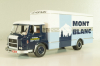 Saviem JM 200 truck "Lait Mont Blanc" 1964, blue/light blue/white, Les Plus Mythiques Saviem #1, Deagostini 1:43
