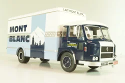 Saviem JM 200 truck "Lait Mont Blanc" 1964, blue/light blue/white, Les Plus Mythiques Saviem #1, Deagostini 1:43