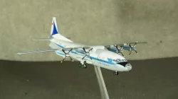 Ан-10А Antonov AN-10 Аэрофлот модель самолета, Herpa 1:200