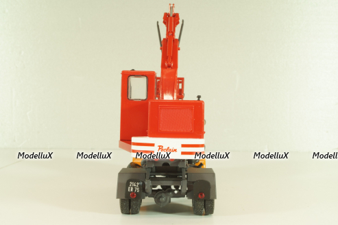 Saviem 4x4 truck with a hydraulic excavator "Poclain" 1957, orange/red, Les Plus Mythiques Saviem #3, Deagostini 1:43