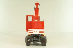 Saviem 4x4 truck with a hydraulic excavator "Poclain" 1957, orange/red, Les Plus Mythiques Saviem #3, Deagostini 1:43