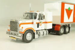 Chevrolet Bison with semi-trailer Canadian Tire, 1978, white/orange, American trucks, France №81, Altaya 1:43