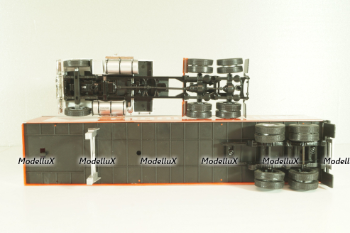 Chevrolet Bison with semi-trailer Canadian Tire, 1978, white/orange, American trucks, France №81, Altaya 1:43