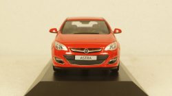 Opel Astra 2012 red, Minichamps 1:43