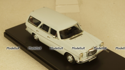 Mercedes 220 D W115 Binz Station Wagon 1973 lightblue, 47330 NEO 1:43 