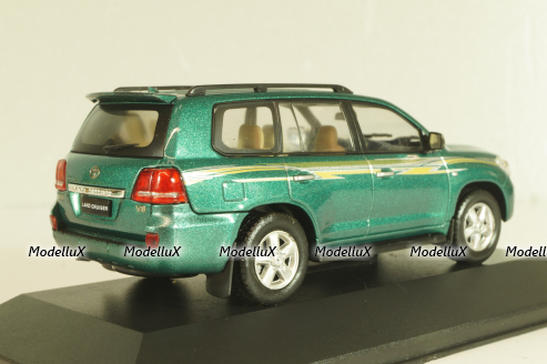 Toyota Land Cruiser 200 VRX V8 2010, green, JC232C, J-Collection 1:43 №2
