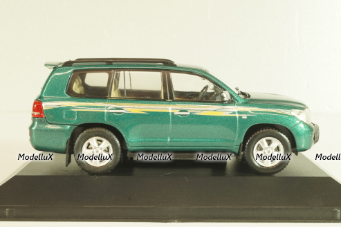 Toyota Land Cruiser 200 VRX V8 2010, green, JC232C, J-Collection 1:43 №2