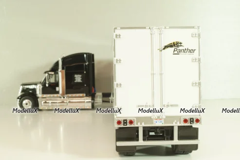 International Lonestar with semi-trailer Panther, 2016, black/white, American trucks, France №82, Altaya 1:43