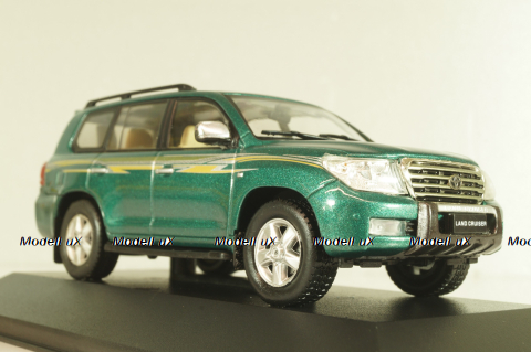 Toyota Land Cruiser 200 VRX V8 2010, green, JC232C, J-Collection 1:43 №1