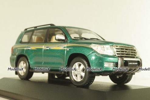 Toyota Land Cruiser 200 VRX V8 2010, green, JC232C, J-Collection 1:43 №2