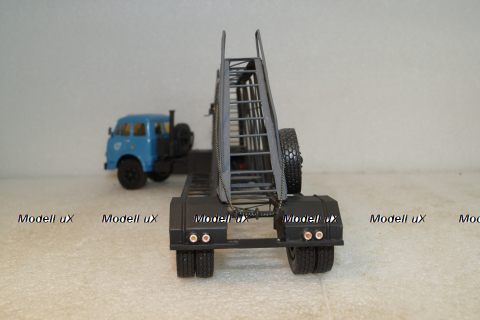 Маз-504 Седельный тягач + Полуприцеп Панелевоз, Киммерия 1:43