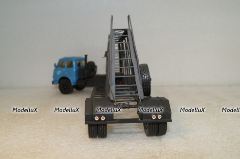 Маз-504 Седельный тягач + Полуприцеп Панелевоз, Киммерия 1:43