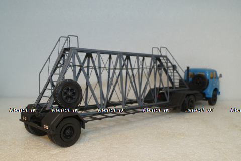 Маз-504 Седельный тягач + Полуприцеп Панелевоз, Киммерия 1:43