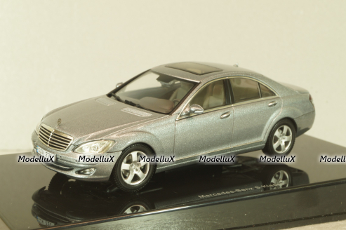 Mercedes S 500 (W221) 2006, grey, B66962221, Autoart 1:43