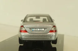 Mercedes S 500 (W221) 2006, grey, B66962221, Autoart 1:43