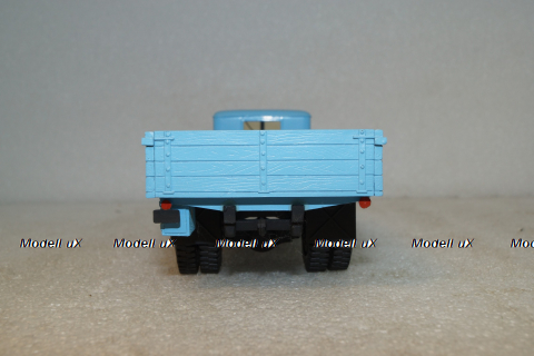 Маз-200 бортовой голубой, Киммерия 1:43