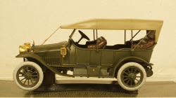 Руссо-Балт К12-20 VIII серии (1917), хаки, Студия Колесо 1:43