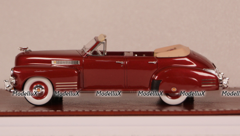 Cadillac Series 62 Convertible sedan open 1941, maroon, GIM 021A, GIM 1:43