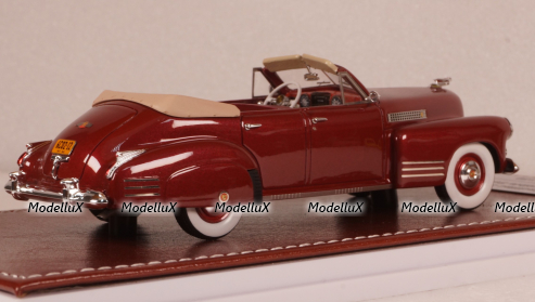 Cadillac Series 62 Convertible sedan open 1941, maroon, GIM 021A, GIM 1:43