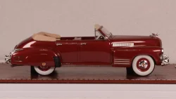 Cadillac Series 62 Convertible sedan open 1941, maroon, GIM 021A, GIM 1:43