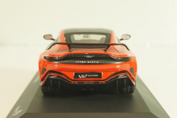 Aston Martin V12 Vantage, red, 4314104, Solido 1:43
