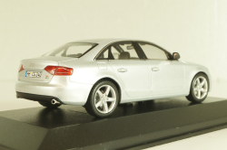 Audi A4 3.2 quattro (B8) sedan 2008, silver, 5010704113, Minichamps 1:43