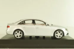 Audi A4 3.2 quattro (B8) sedan 2008, silver, 5010704113, Minichamps 1:43