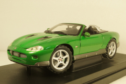 Jaguar XKR Roadster  James Bomd 007 Die Another day, 33850 Joy Ride 1:18