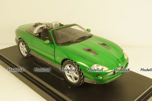 Jaguar XKR Roadster  James Bond 007 Die Another day, 33850 Joy Ride 1:18