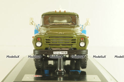 АЦПТ-4,1 автомобиль-цистерна "Молоко"  на шасси Зил-130 1986 г., хаки/берый, 113019, DiP Models 1:43