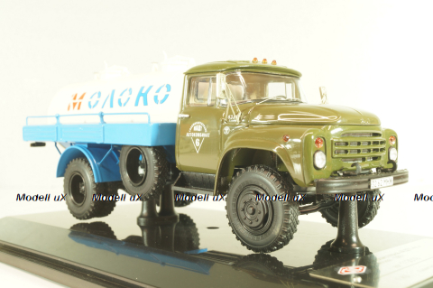 АЦПТ-4,1 автомобиль-цистерна "Молоко"  на шасси Зил-130 1986 г., хаки/берый, 113019, DiP Models 1:43