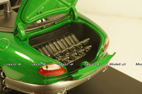 Jaguar XKR Roadster  James Bond 007 Die Another day, 33850 Joy Ride 1:18