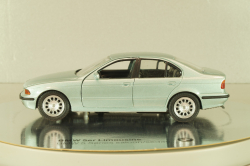 BMW 525i sedan (E39) 1995, light green, 80429419980, Schabak 1:43