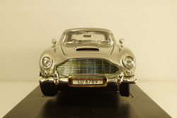 Aston Martin DB5 1965 James Bond 007 Goldfinger, 33754E, Joy Ride 1:18