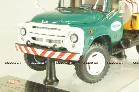 Зил-130 Ас-157, Аэропорт 1977 г., 113026, DiP Models 1:43